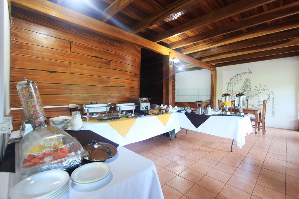 Santa Elena Hostel Resort Monteverde Eksteriør billede