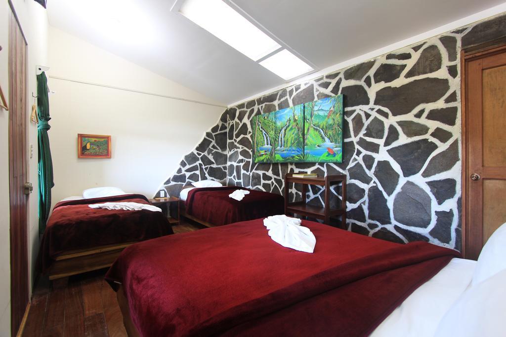 Santa Elena Hostel Resort Monteverde Eksteriør billede