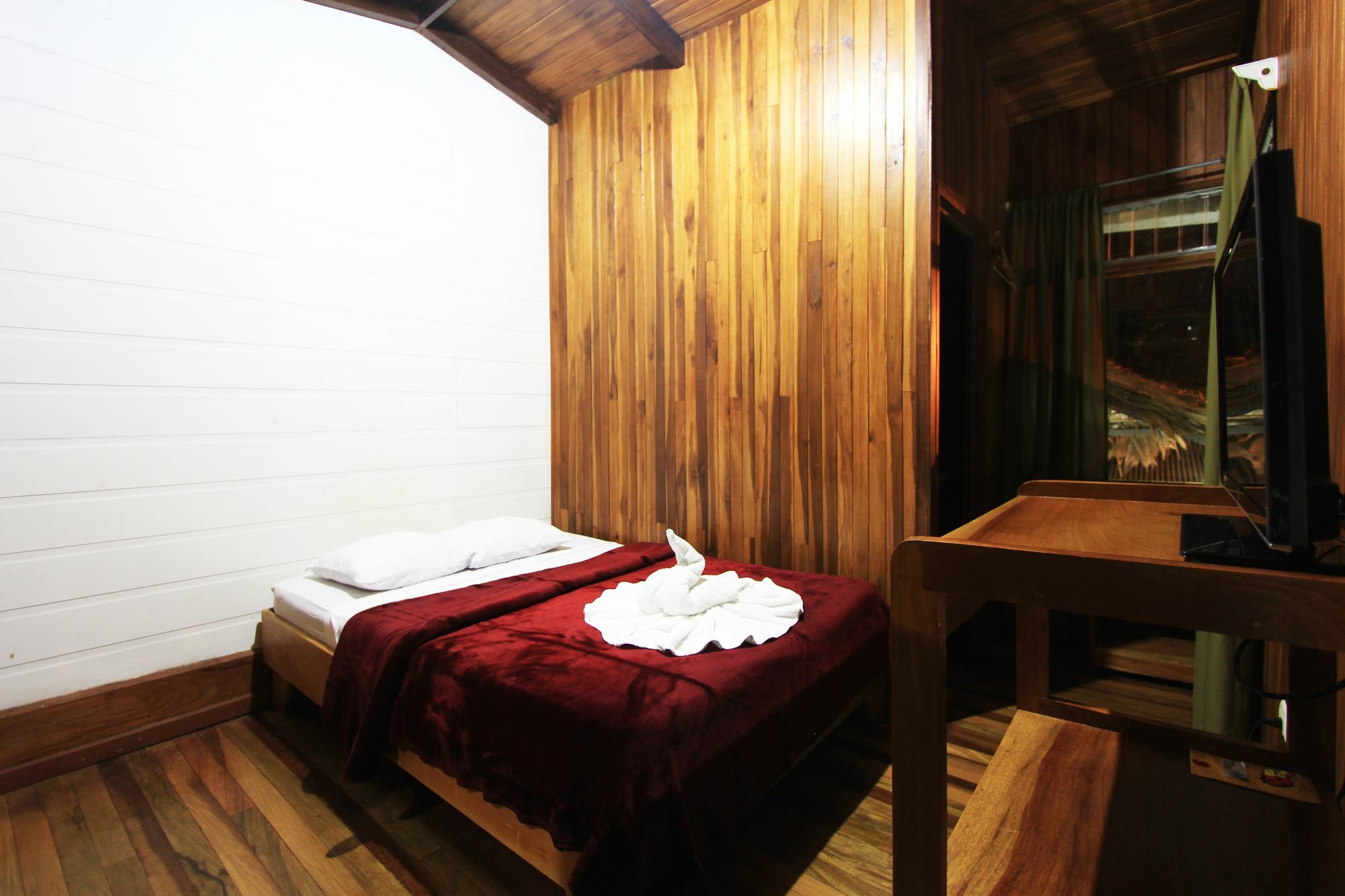 Santa Elena Hostel Resort Monteverde Eksteriør billede