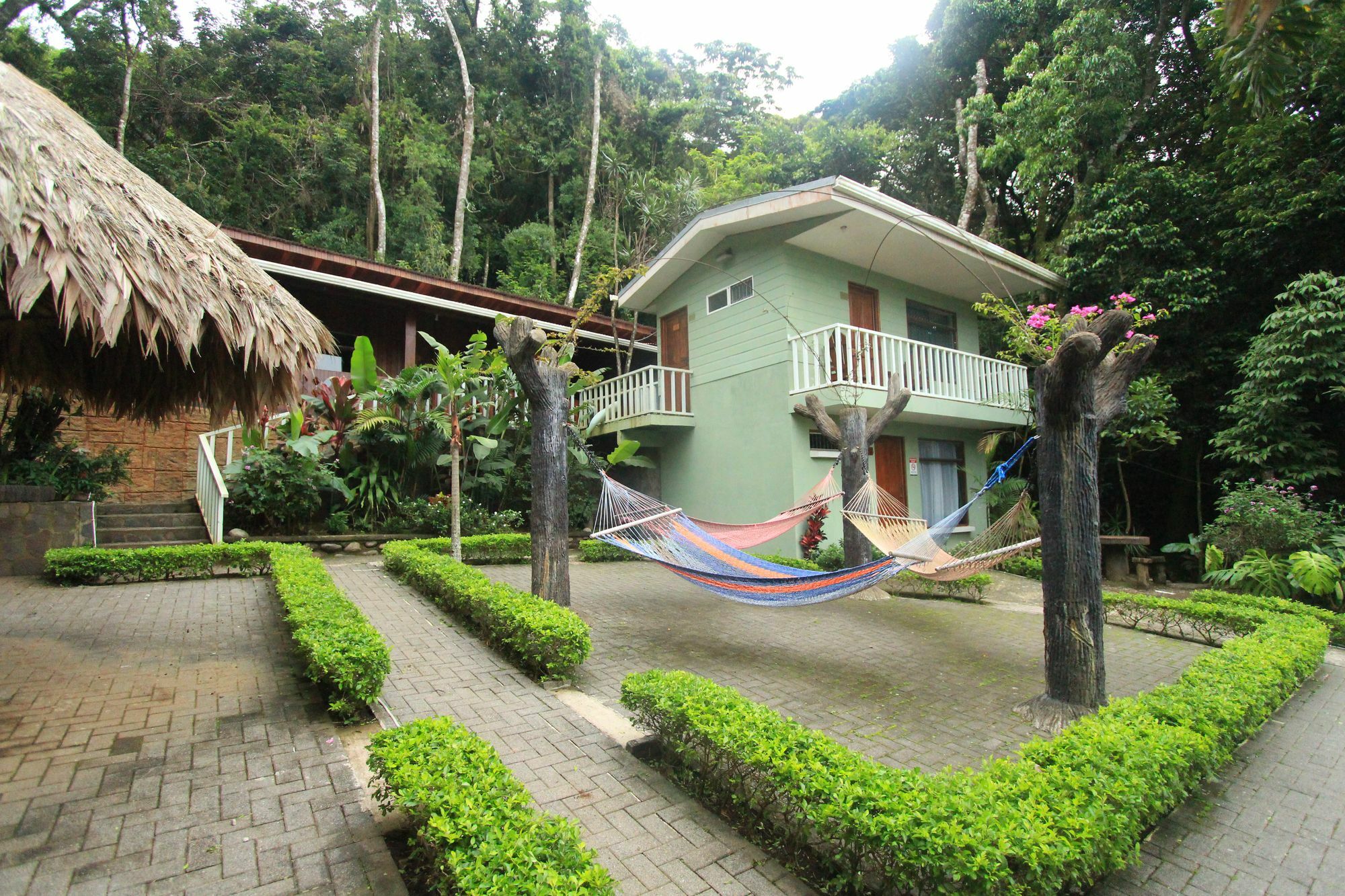 Santa Elena Hostel Resort Monteverde Eksteriør billede